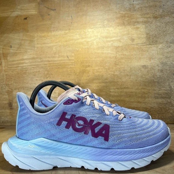 Hoka One One Mach 5 Womens Size 7.5 Running Shoes Sneakers Baby Lavender - Picture 1 of 12